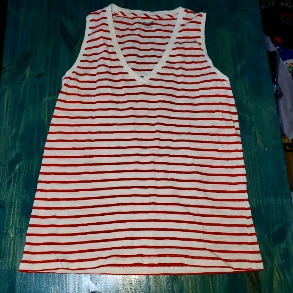 RED & white striped tanktop medium EUC